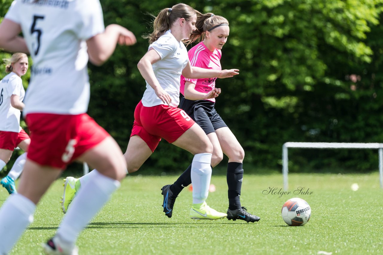 Bild 103 - wBJ SV Wahlstedt - SV Steinhorst/Labenz : Ergebnis: 0:1